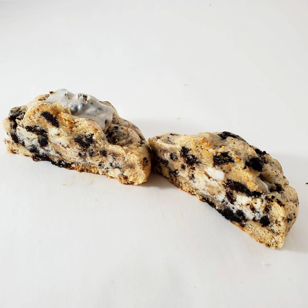 Chunky Oreo Cream Crunch Cookie Edmonton Cookies By Liam Insides
